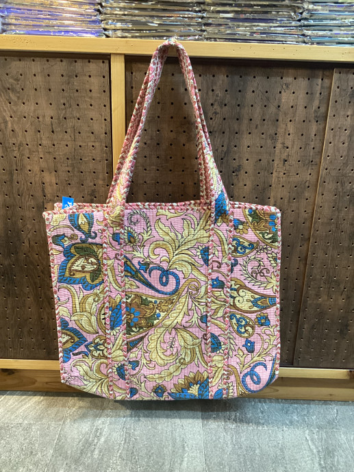 Tote bag
